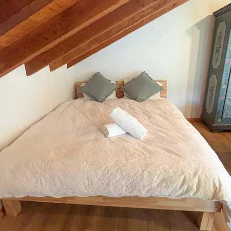 Prázdninový dům Charmante Maisonnette Avec Jardin *